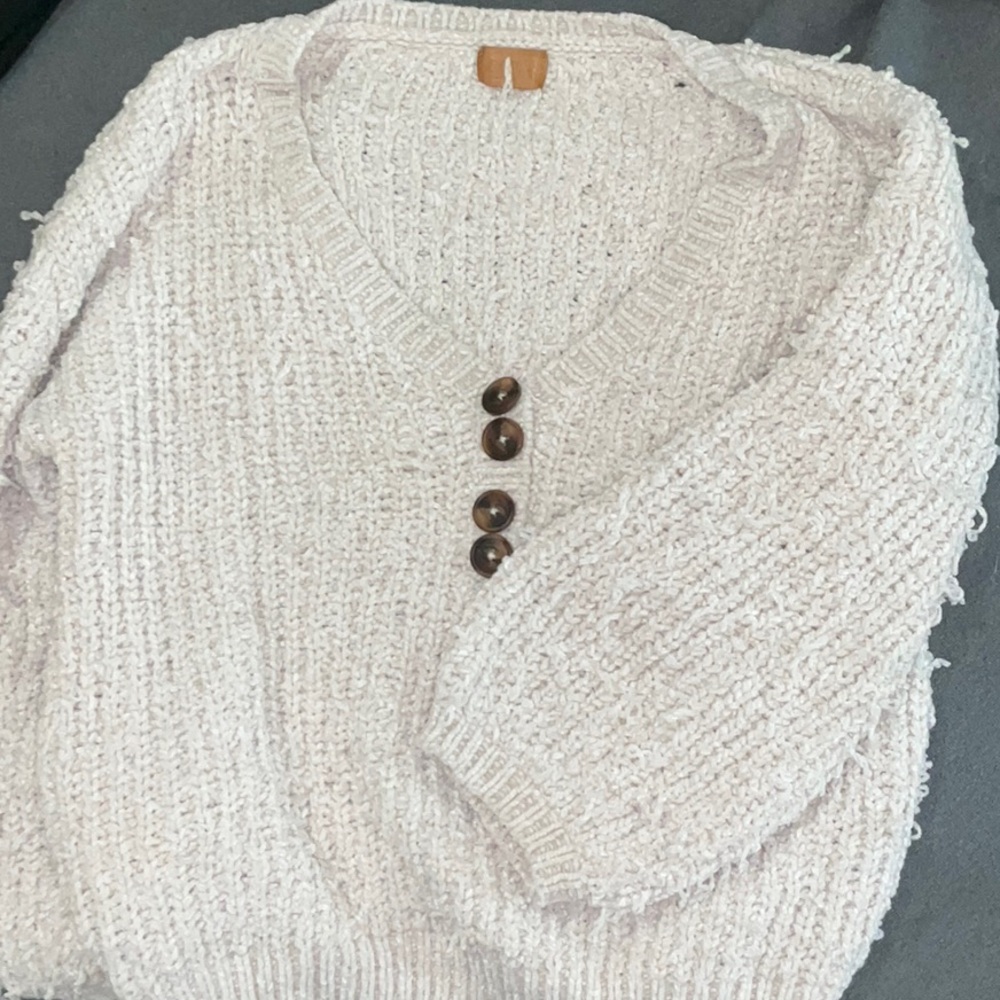 POL Cream V-Neck Sweater